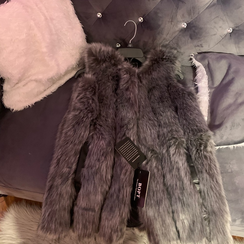 Fur vest - Picture 4 of 4